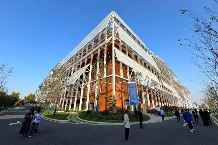 嘉兴市深化建筑智能化工程，加速高星级绿色建筑推广